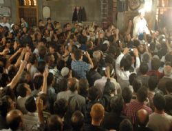 11 camimizde Sakal-ı Şerif var