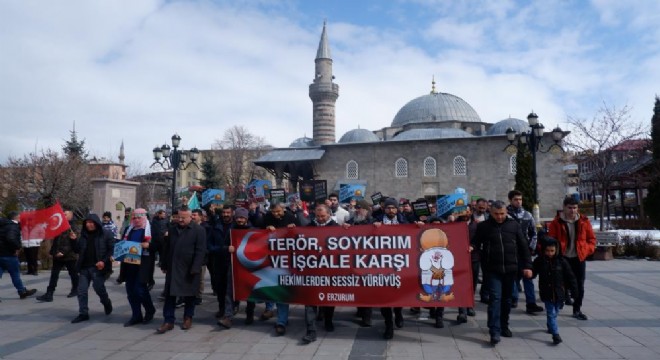 Sağlıkçılardan Filistin'e destek yürüyüşü