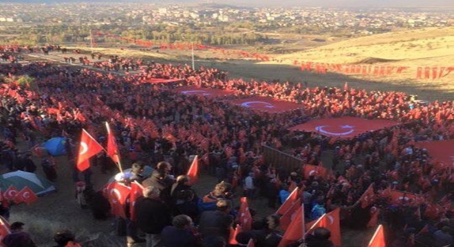 Sala verildi, Erzurum uyandı, yürüyüş başladı