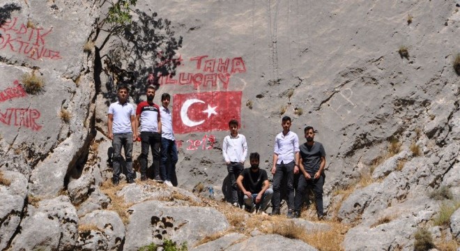 Şehidin ismini dağlara yazdılar
