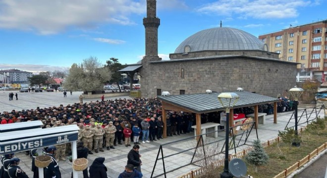 Şehit Polat, dualarla uğurlandı