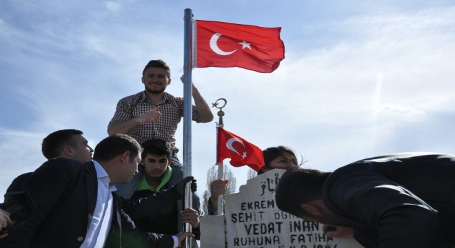 Şehit öğretmenlere vefa