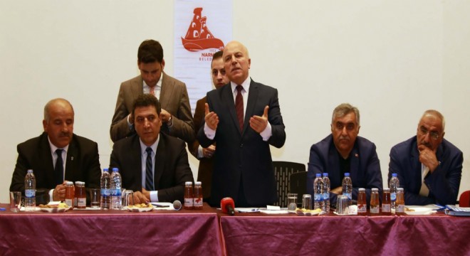Sekmen Cumhurbaşkanlığı Hükümet Sistemi'ni anlattı