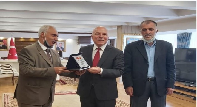 Sekmen'e hizmet teşekkürü