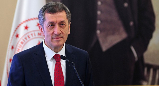 Selçuk'tan Türkçe hassasiyeti uyarısı