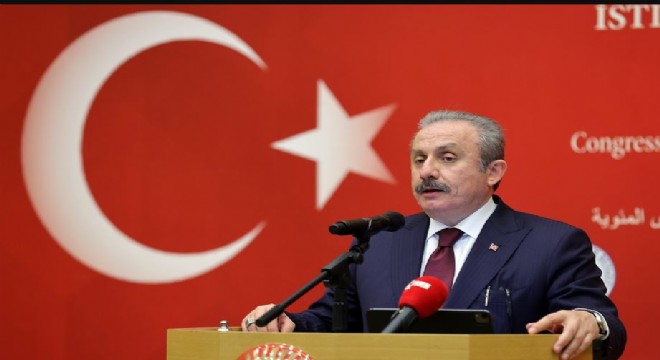Şentop:  ‘Akif yüksek karakterli fazilet örneğidir'
