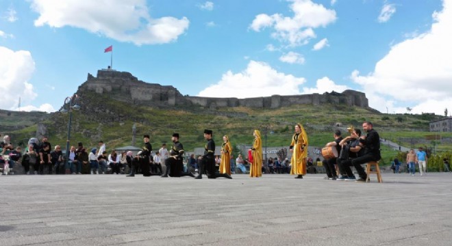 Serhat'ın bereketi ve emeği ekranlara taşındı
