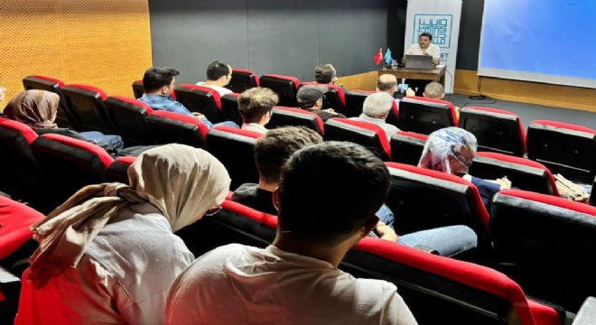 Şiir Nesnesi derslerinin 3'üncüsü Erzurum'da gerçekleşti.