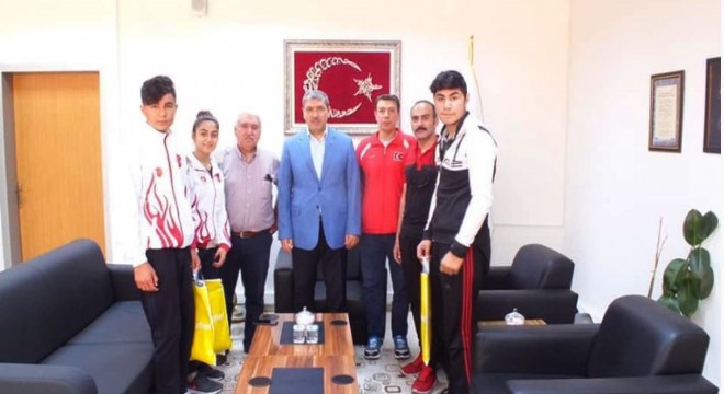 Sivas'ta Erzurum başarısı konuşuldu