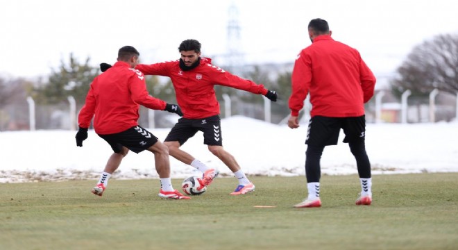 Sivasspor'da Erzurumspor maçı gündemi