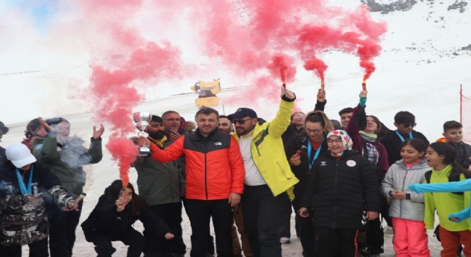 Snowboard'da Erzurum 2'inci oldu