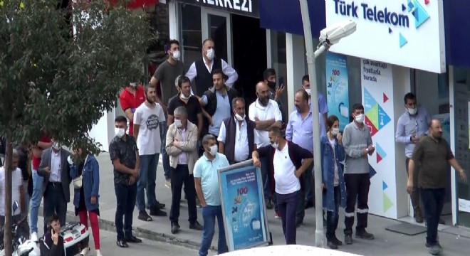Sosyal mesafe kuralını hiçe saydılar