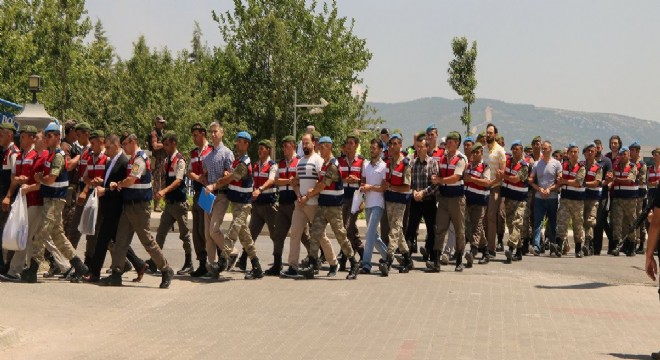Suikast timi ‘yağma'dan yargılanacak