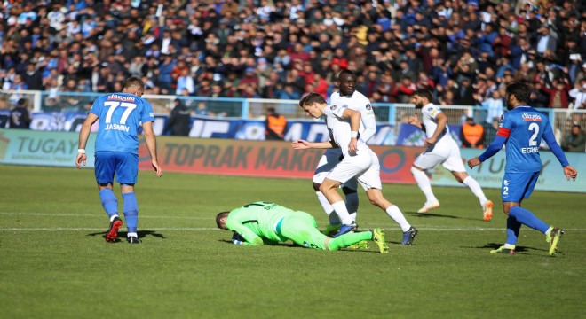 Süper Lig'de 9 maçta 21 gol atıldı