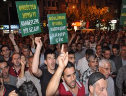 Katliamı lanetlediler