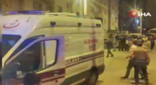 Tartışma kavgaya döndü: 1 ölü, 2 yaralı