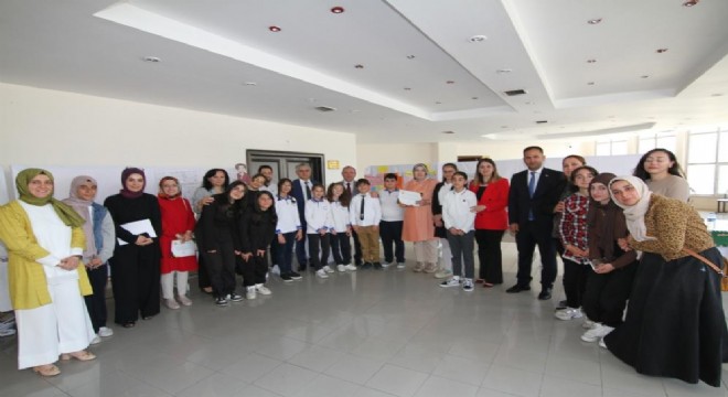Tasarımcı öğretmenler yarıştı