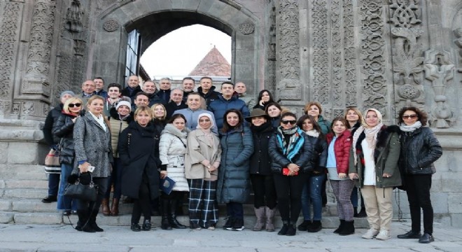 Taşkesenlioğlu Erzurum'u tanıttı