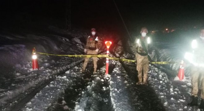 Tatvan'da 3 köy ve 9 binada karantina