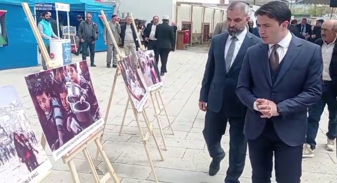 Tekman'da Gazze için hayır çarşısı kuruldu