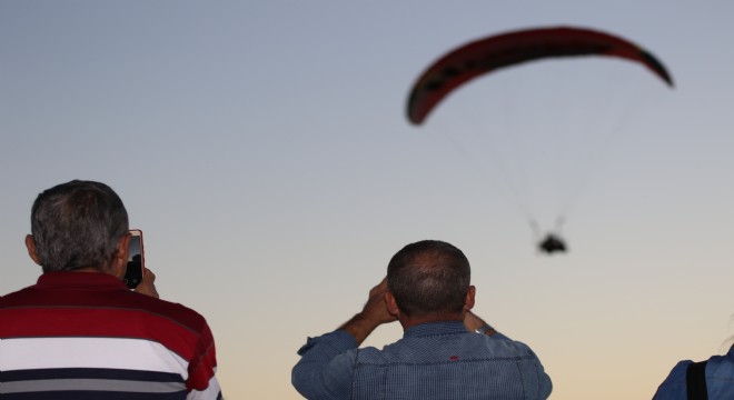 Terörden temizlendi, yamaç paraşütü ile renklendi