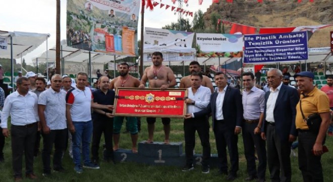 Tortum'da altın kemer Kenan Gör'ün