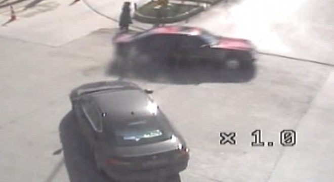 Trafik kazaları MOBESE kameralarına yansıdı