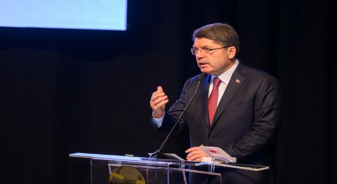 Tunç'tan Avukatlık kanunu açıklaması