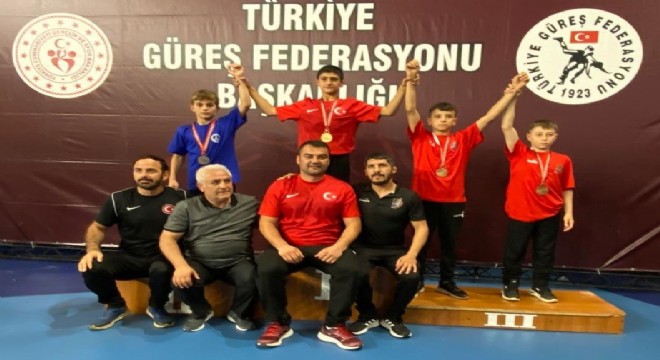 Türkiye Şampiyonası'ndan 3 madalyayla döndüler