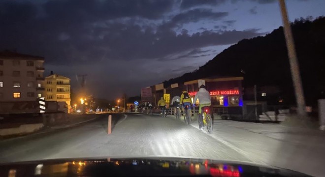 Türkiye turuna Erzurum'dan başladılar