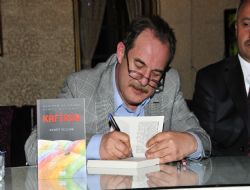 Tezcan'dan İmza Günü