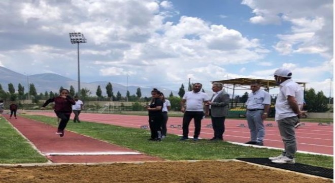 U14'ler bölge birinciliği için koştu