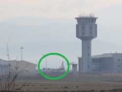 Ermeni Uçağı Erzurum'a indirildi
