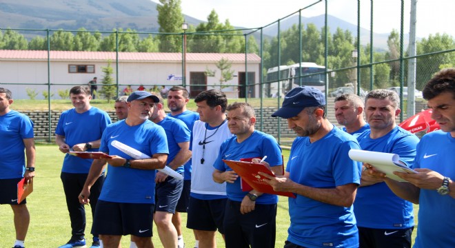 UEFA Pro Lisans Kursu'nun ilk etabı başladı