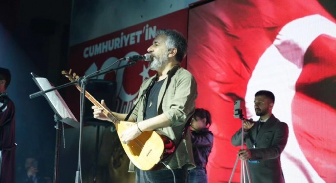 Ülkü Ocaklarından 'Bozkurt'un Hür Sedası'