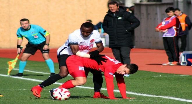 Ümraniyespor: 2 - 2 Balıkesirspor