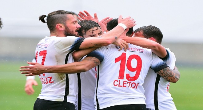 Ümraniyespor: 7 - Gaziantepspor: 0