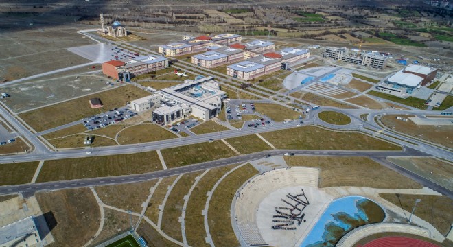 Üniversitelilerden Pi duruşu ile Afrin'e destek