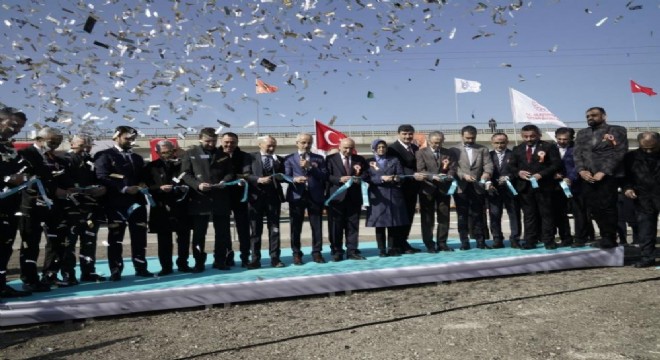 Uraloğlu: ‘250 milyar dolarlık yatırım yaptık'