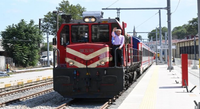 Uraloğlu Zengezur Koridoru'nun önemine dikkat çekti