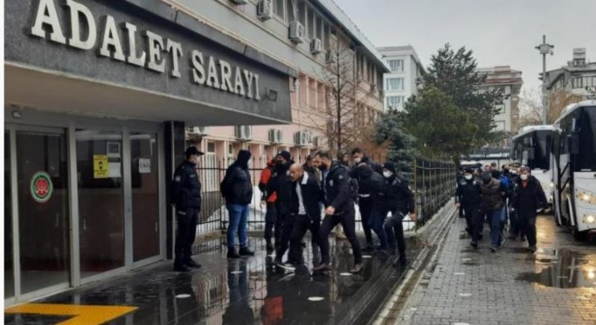 Uyuşturucu satıcısı 8 kişi tutuklandı