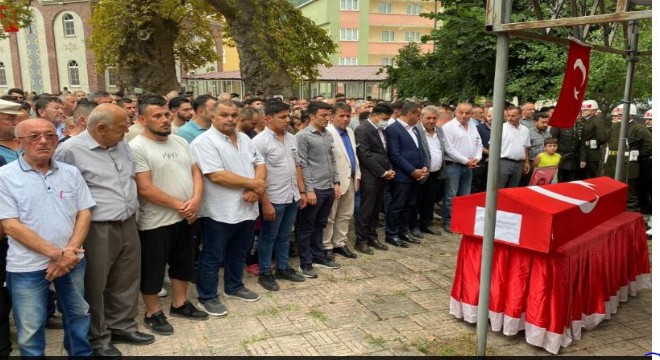 Uzman çavuş Karagöz dualarla uğurlandı