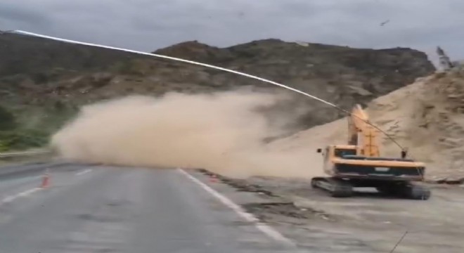 Uzundere yolunda güvenlik şeridi beklentisi