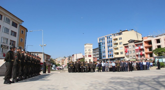 ‘Vatan Sana Canım Feda'