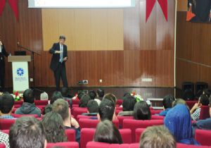 Weber, ETÜ öğrencileriyle söyleşti