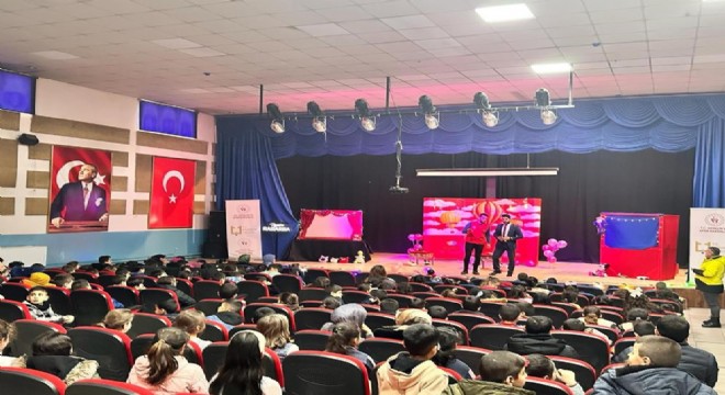 Yakutiye GM'den 'Gülümseyin Geliyoruz' etkinliği