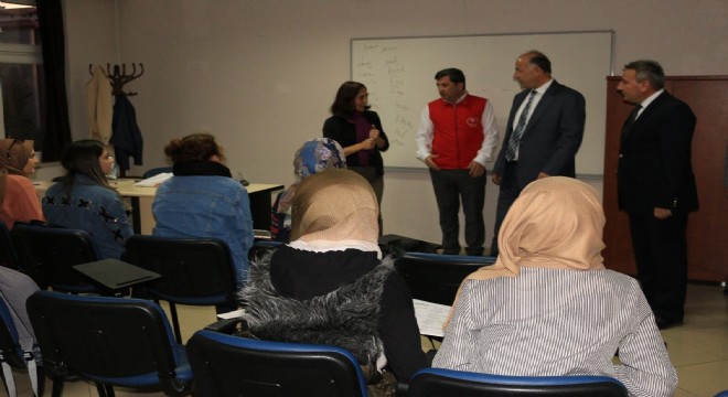 Yakutiye Gençlik Merkezi Vali Azizoğlu'nu ağırladı