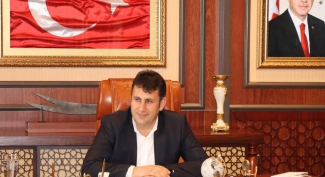 Yaşar'dan Babalar Günü mesajı