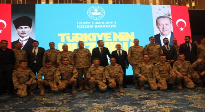 ‘Hiç kimse devlet ve milletimizden güçlü değildir'