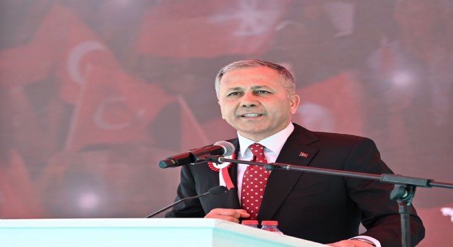 Yerlikaya'dan polislere teşekkür